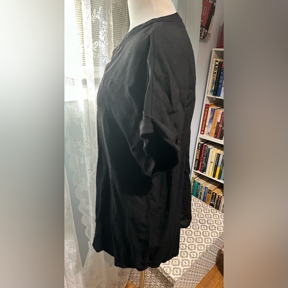 Rachel Roy blouse - Picture 2 of 4